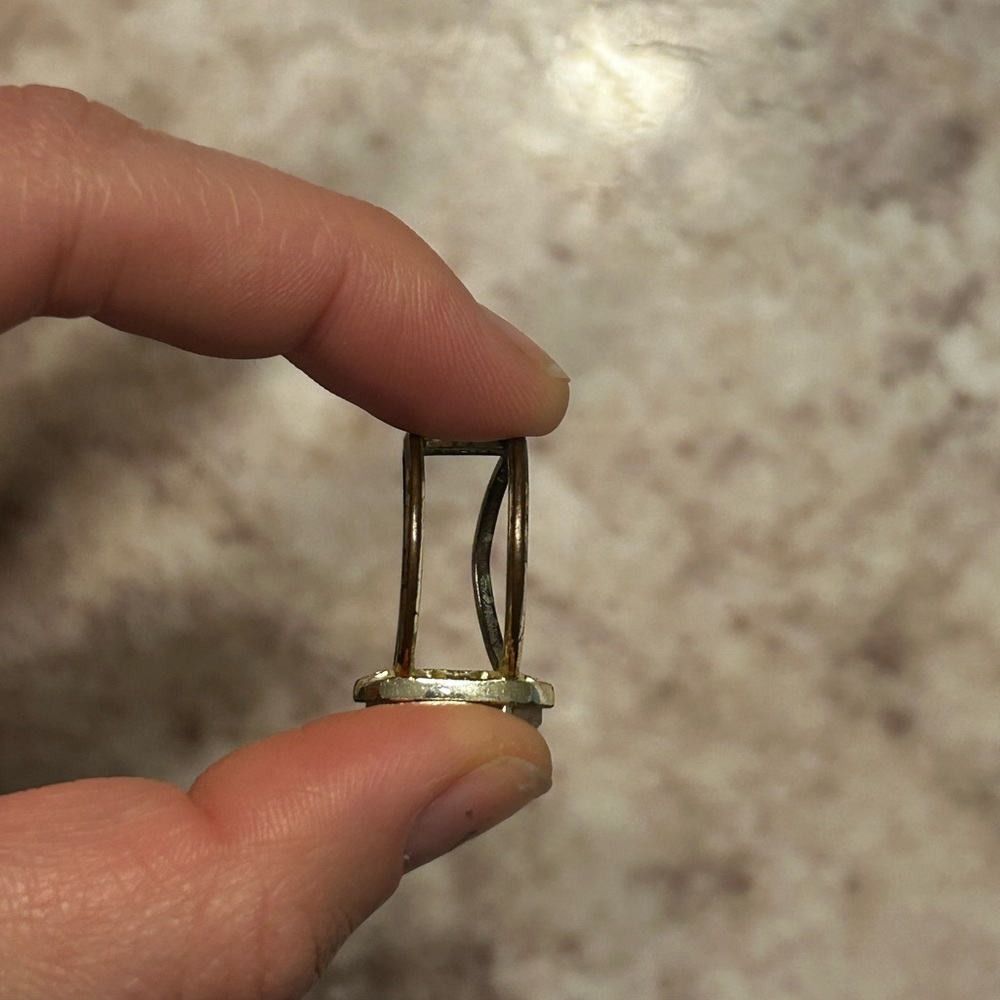 Drusy Rose Quartz Gold Kendra Scott Ring - Picture 3 of 5